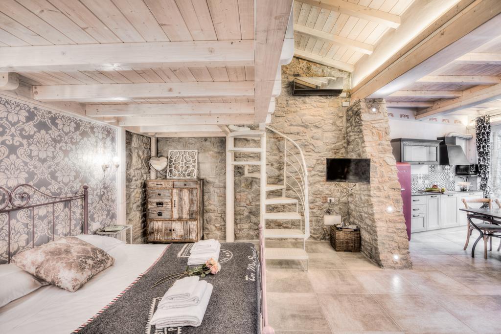 Giglio Apartments By Mmega Флоренция Екстериор снимка