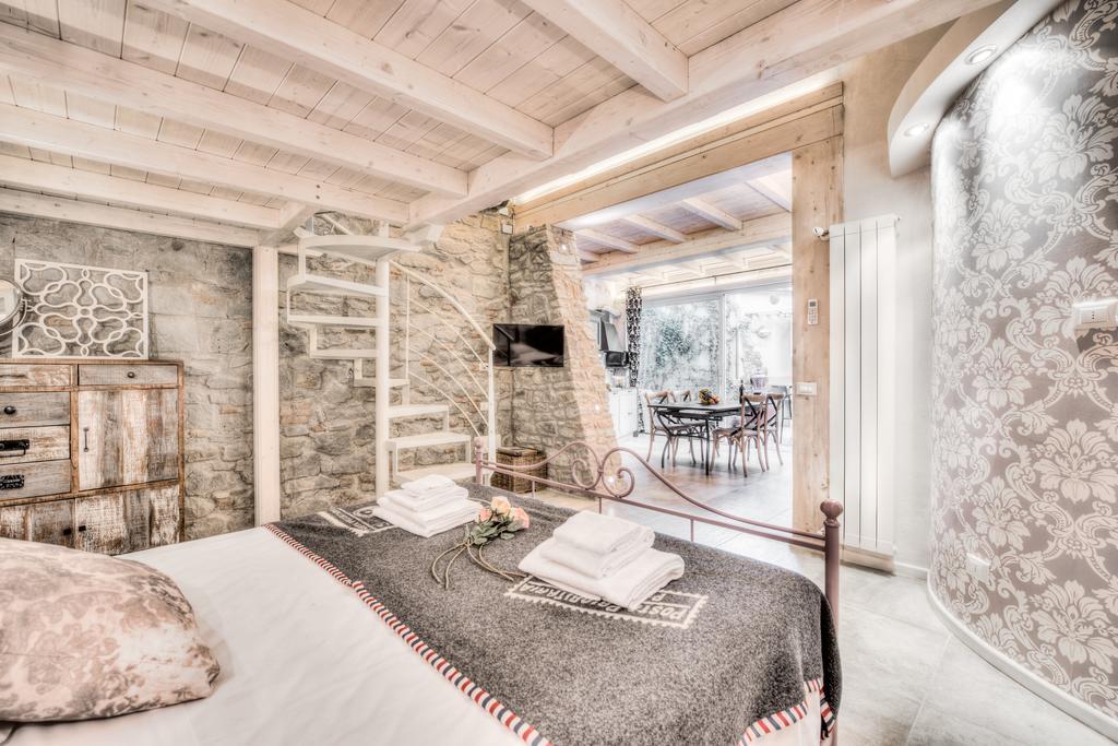 Giglio Apartments By Mmega Флоренция Екстериор снимка