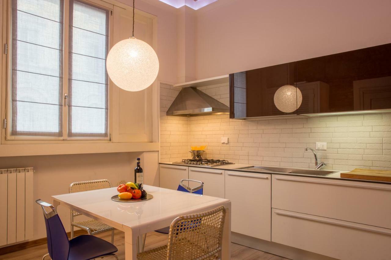 Giglio Apartments By Mmega Флоренция Екстериор снимка